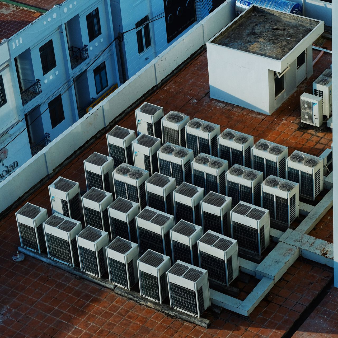 Coordinated facility management team supporting a Greater Cincinnati property